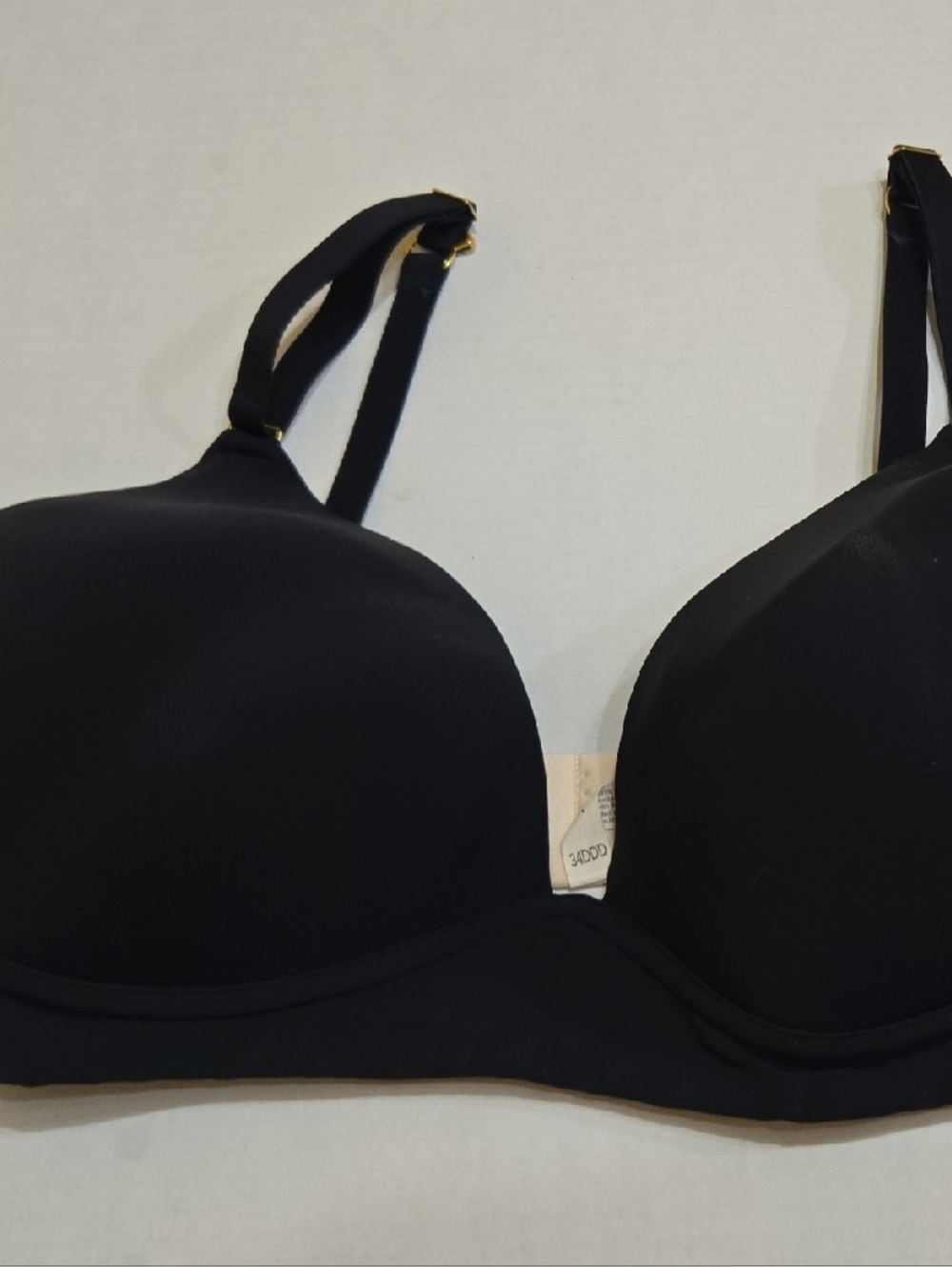 Lively Black Smooth T-Shirt Bra  Adjustable Straps  Microfiber Padded Wire 34DDD